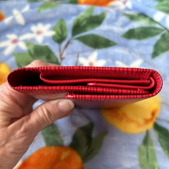 LOUIS VUITTON ❤️EPI Red Tri-fold Leather NEW/Unused Flawless Authentic Vintage - Picture 3 of 16